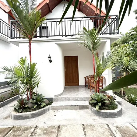 Narya Guest House