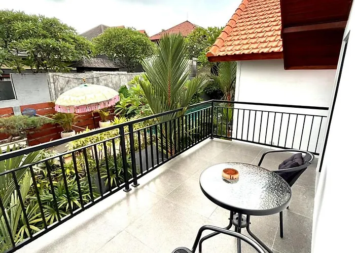 Narya Guest house